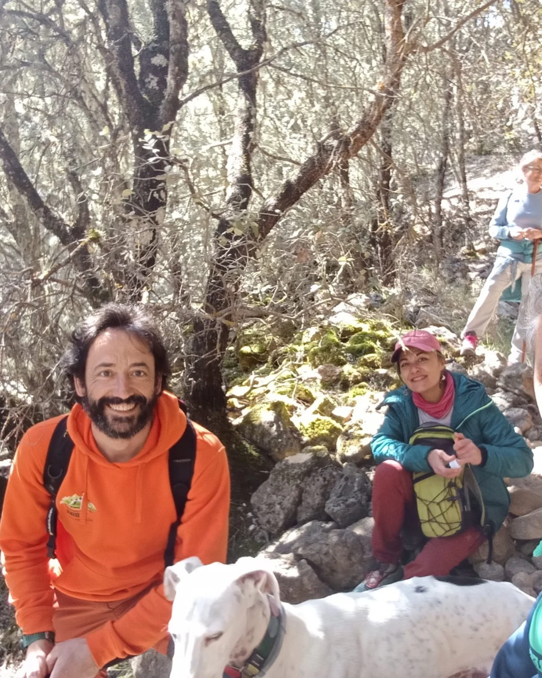 Familia senderismo Serranía de Cuenca